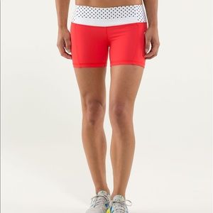 SUPER CUTE Polka Dot Lululemon Athletic Running Shorts